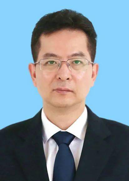 梅州籍现任广东省高官，粤东骄子的辉煌篇章
