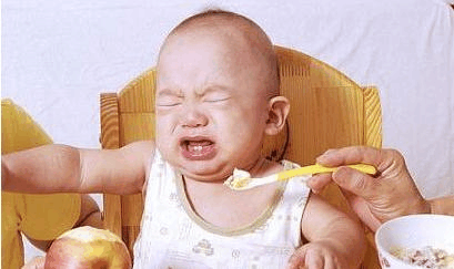 宝宝九个月能否吃盐，营养与健康考量
