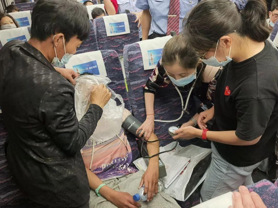 九个月大的宝宝睡觉头出汗，原因、影响与应对策略
