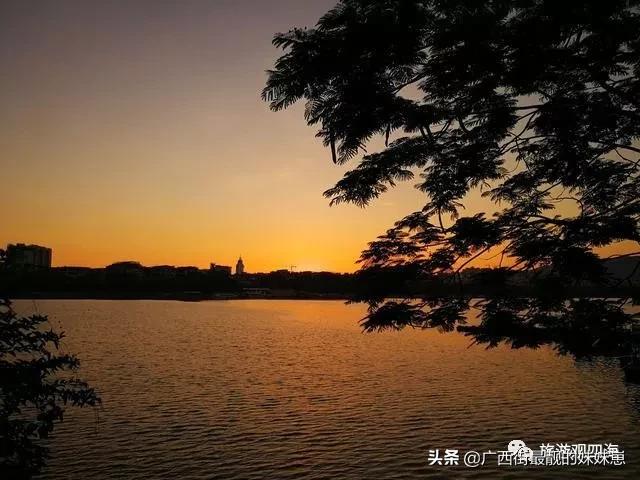 广东省铁路本科教育的蓬勃发展