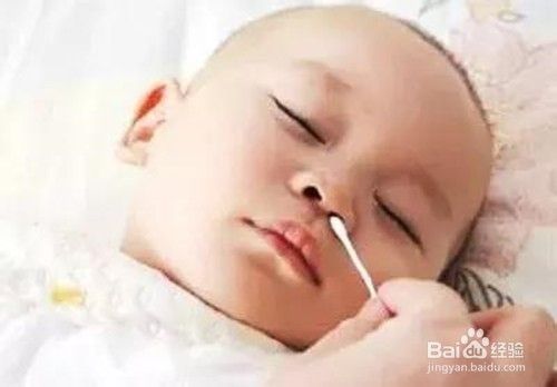 六个月宝宝流鼻涕，该如何用药？