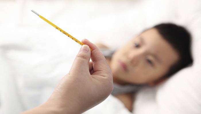 如何应对九个月大的宝宝反复发烧，全面指南